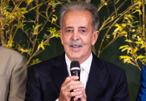 Dr. João Jorge agradece a diretoria, corpo clínico e a cada colaborador. “Nossas conquistas são frutos do trabalho diário e do comprometimento de cada um”